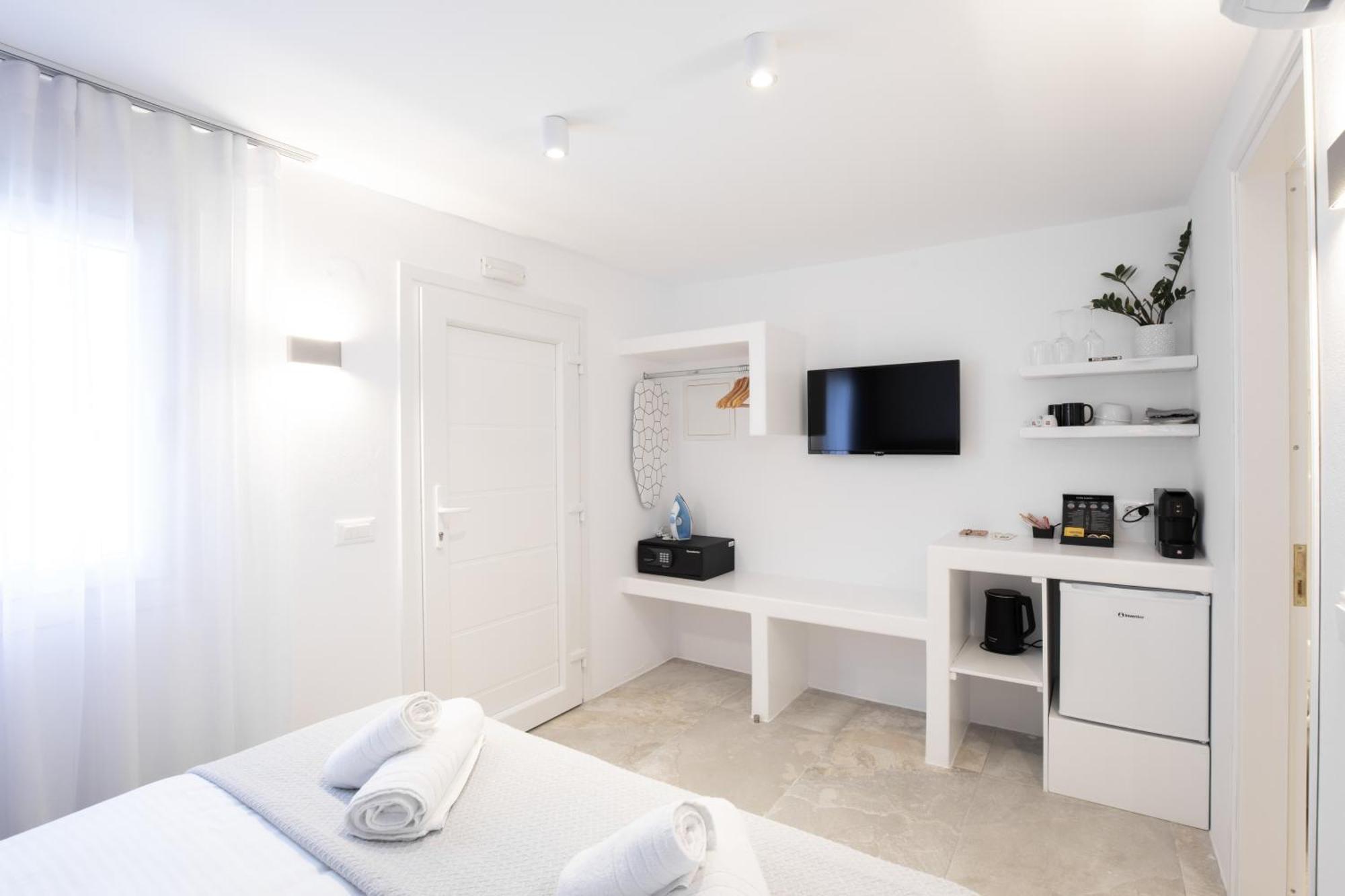 Aparthotel Mytheo à Mykonos Town Extérieur photo